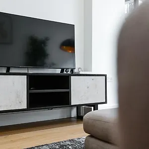 Apartment Khayat Homes - The Owelor - Two Bed, London